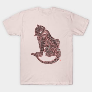 Pink Tiger -Minhwa Korean folk art T-Shirt